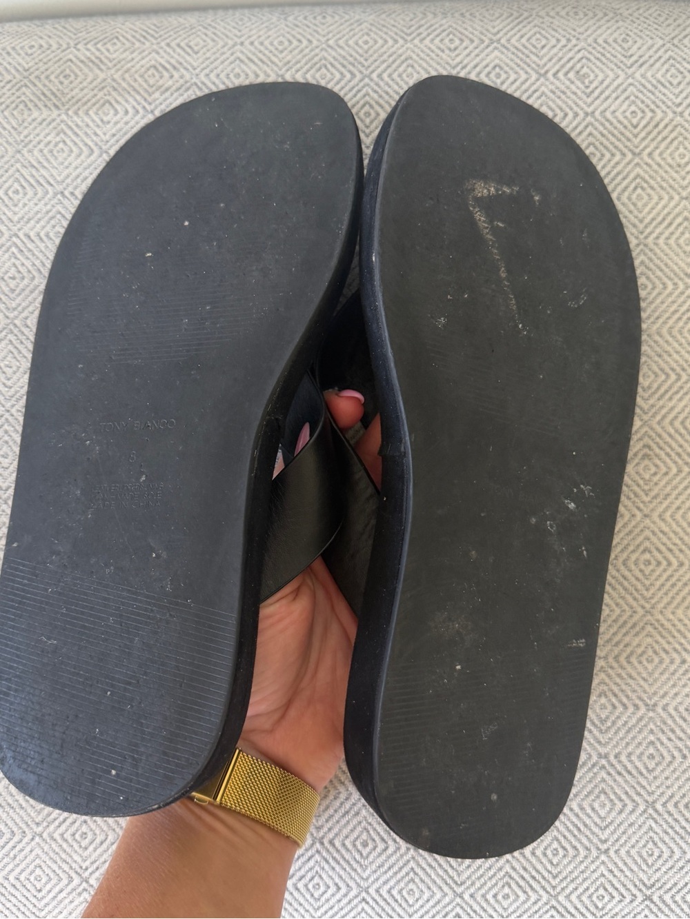 Tony Bianco Black Platform Flip Flop Sandals - Picture 3 of 7